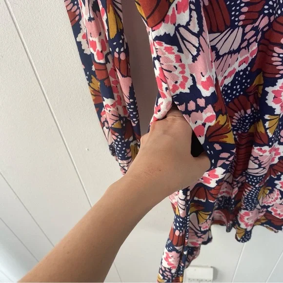 Boden V-Neck Tea Dress Flower Butterfly Petal Stamp Boho Print Dress US 12 - Picture 6 of 10